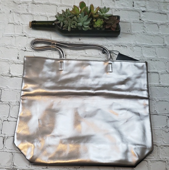 **SOLD**NEW Metallic DKNY Tote Bag - Picture 2 of 3